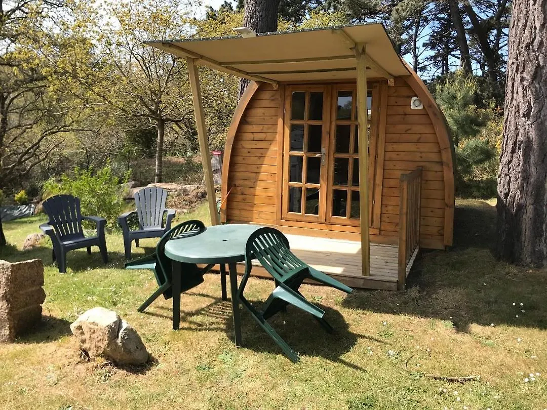 营地 West Camping 佩罗斯－吉雷克