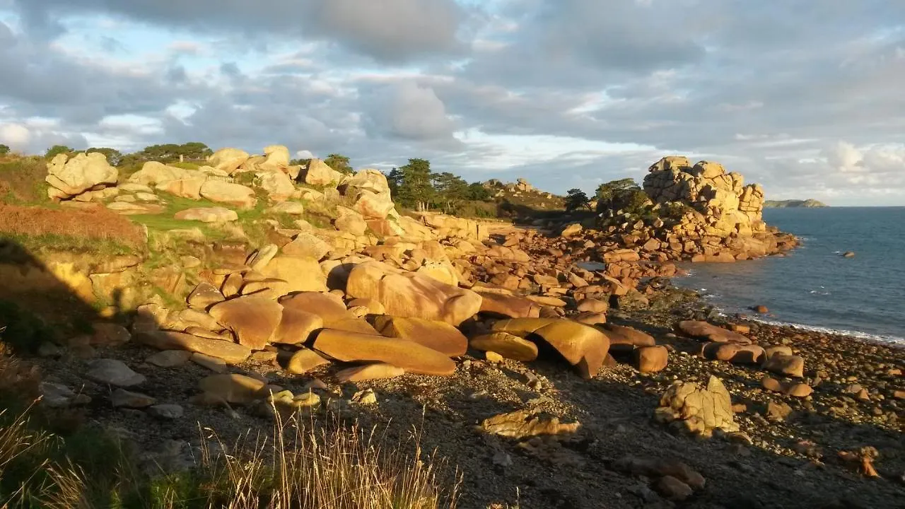 West Camping Perros-Guirec Campsite